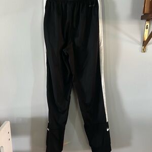 Nike big KIDS DRI FIT Joggers